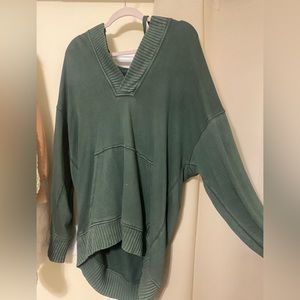 Aerie pullover w/ hood